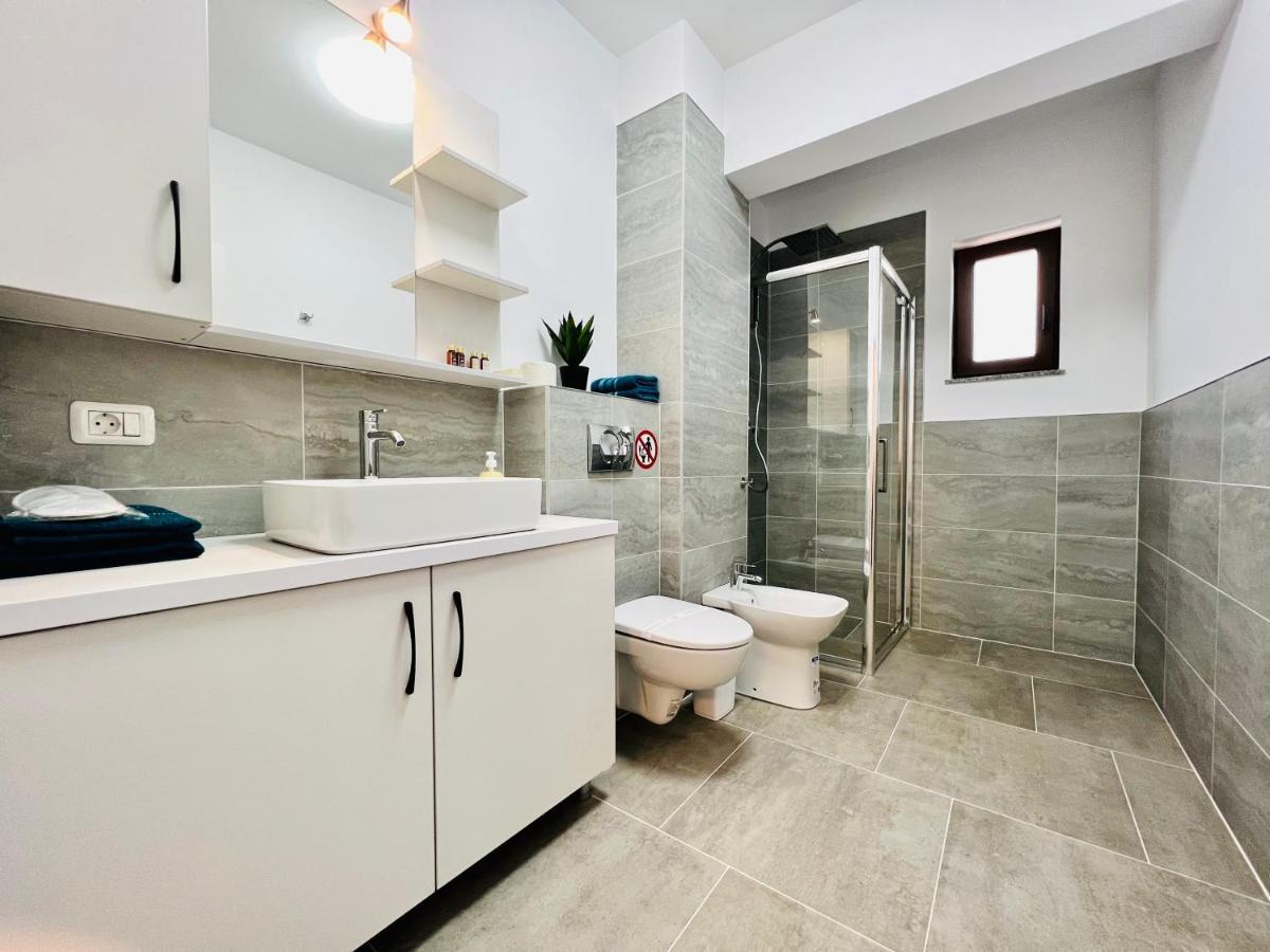 Altheda Living Zamca C4 Appartement Suceava Buitenkant foto